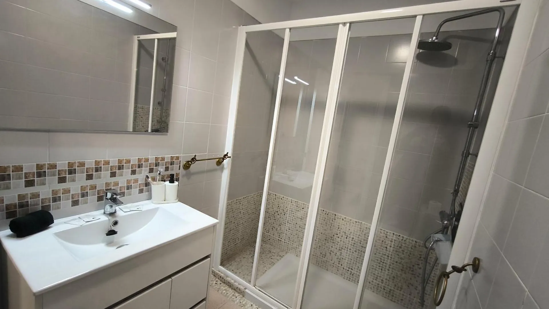 Apartamento En Primera Linea De Playa - Las Chicas Candelaria